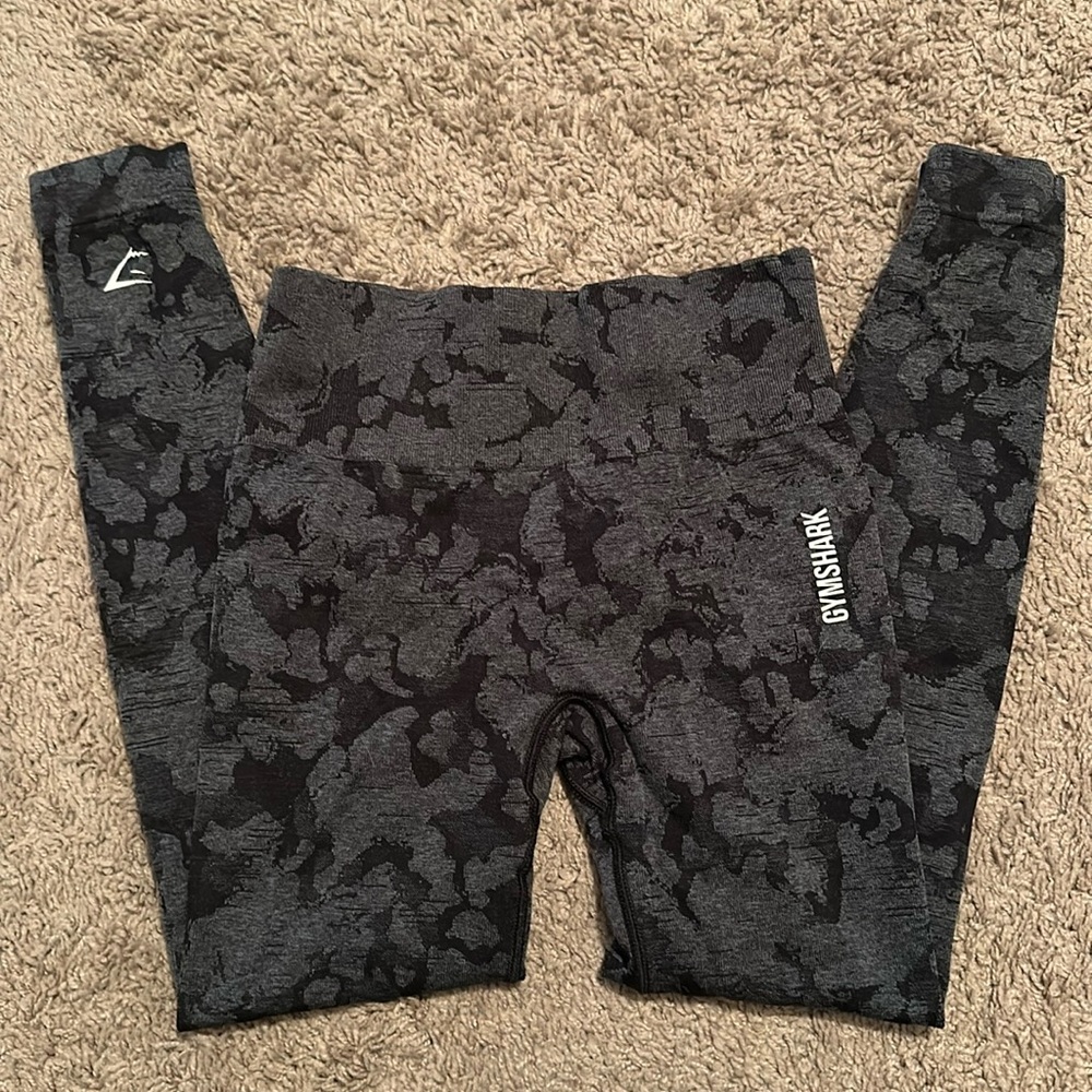 Gymshark Adapt Camo Seamless Leggings Black/ Charcoal